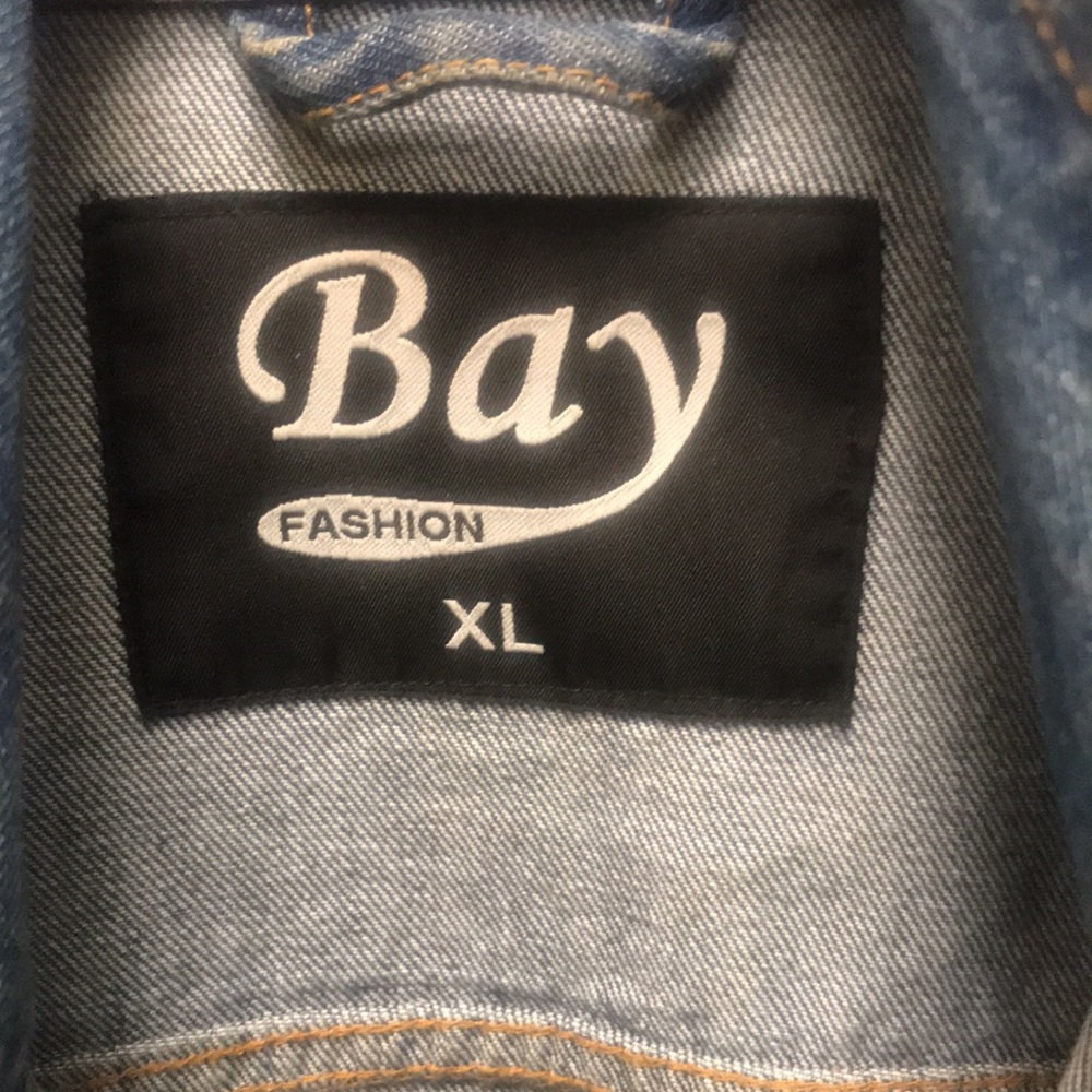 Jean jacket - Picture 2 of 4